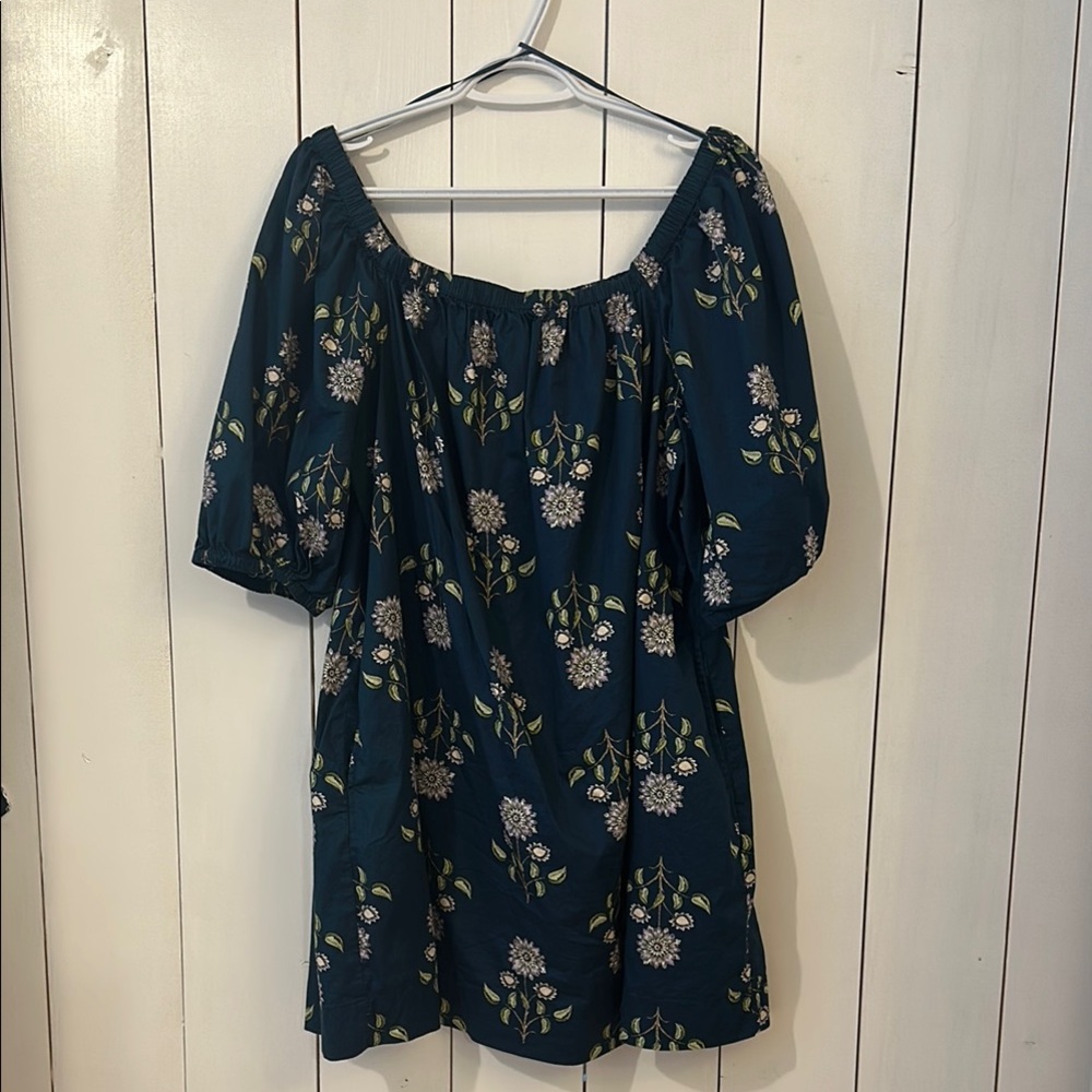 Old Navy Floral dress